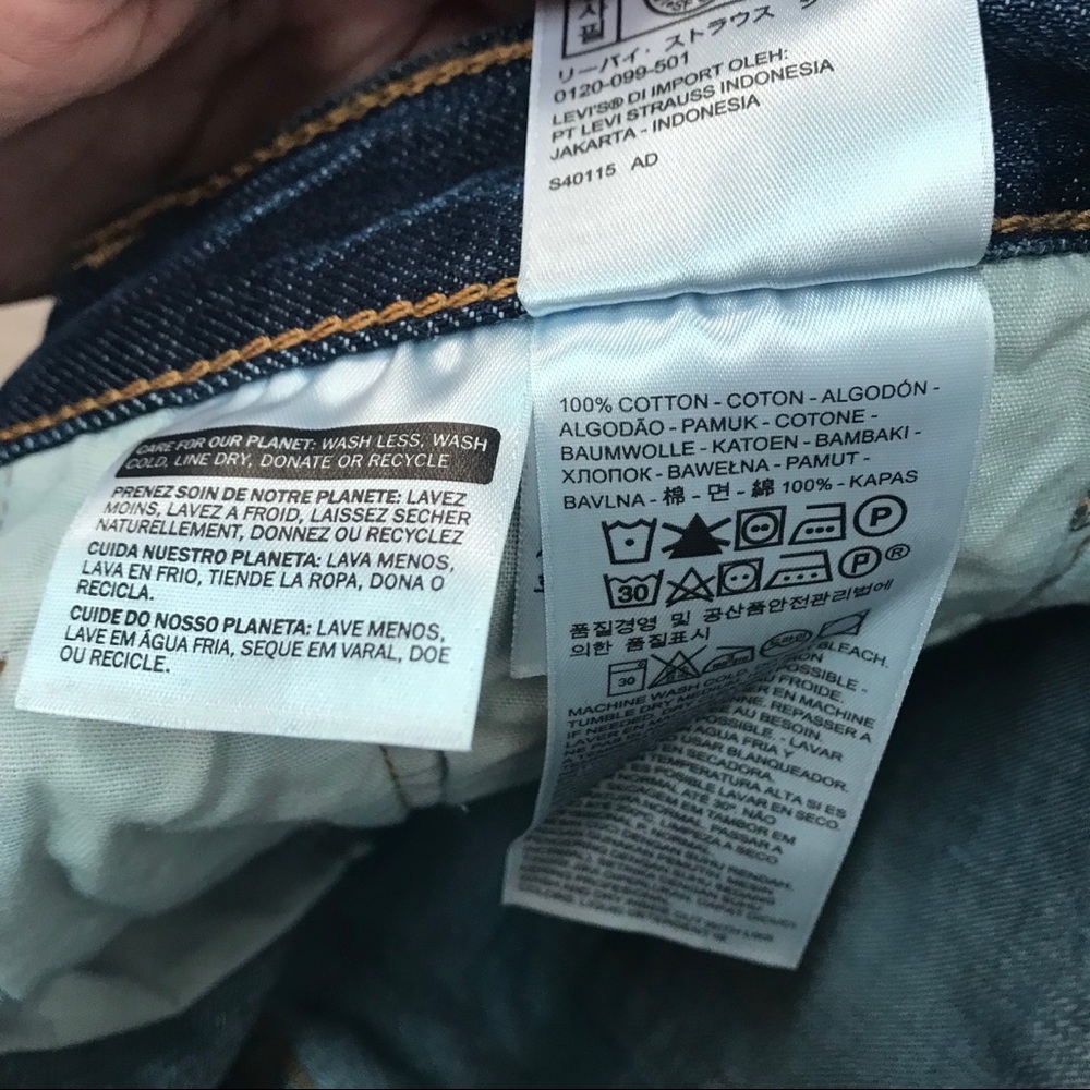 Levi’s 501 High Rise Cutoff Denim Shorts tags are no longer on. - Picture 5 of 8